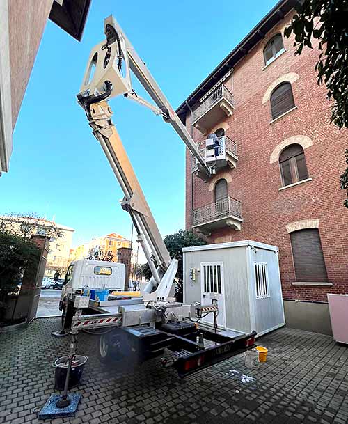interventi in quota con autogru